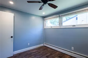 69 Haverhill Ave, Warwick, RI 02886 - Photo 14