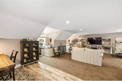 785 Danielson Pike, Scituate, RI 02857 - Photo 30