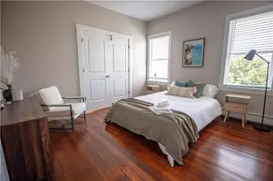 594 Thames St, Newport, RI 02840 - Photo 12