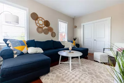 594 Thames Street, Newport, RI 02840 - Photo 1