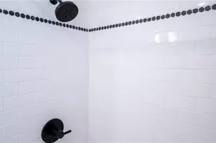 45 Ayrault St, Newport, RI 02840 - Photo 30