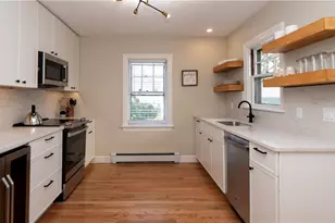 45 Ayrault St, Newport, RI 02840 - Photo 16