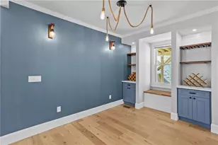 20 Summer St, Newport, RI 02840 - Photo 16