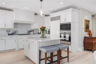 24 Brown and Howard, Newport, RI 02840 - Photo 12