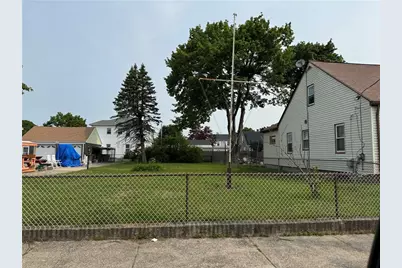 50 Stearns Street, Pawtucket, RI 02861 - Photo 1