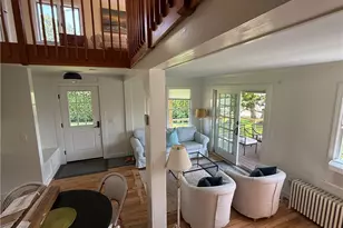 157 Briarwood Ave, Middletown, RI 02842 - Photo 4