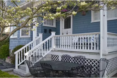 34 Bull Street #2, Newport, RI 02840 - Photo 1