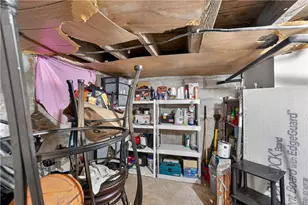 37 Farragut Ave, Providence, RI 02905 - Photo 16