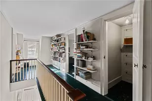 237 Commonwealth Ave, Warwick, RI 02886 - Photo 24