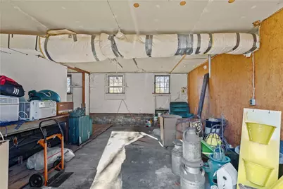 237 Commonwealth Avenue, Warwick, RI 02886 - Photo 44