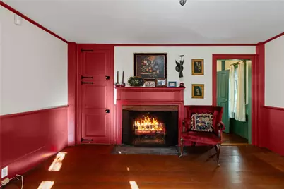 237 Commonwealth Avenue, Warwick, RI 02886 - Photo 16