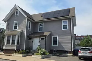 45 Harrison St, Pawtucket, RI 02860 - Photo 2