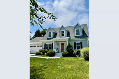 21 Helm Street, Jamestown, RI 02835 - Photo 2