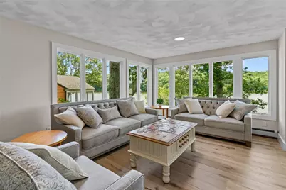 8 Woodsia Road, Narragansett, RI 02874 - Photo 10