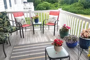 27 Sanderling Way, Middletown, RI 02842 - Photo 12