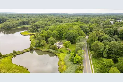 194 Phillips Street, North Kingstown, RI 02852 - Photo 1