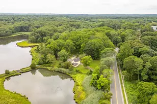 194 Phillips St, North Kingstown, RI 02852 - Photo 1