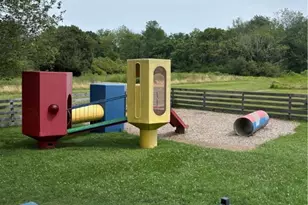 210 Metacom Ave, Warren, RI 02885 - Photo 2