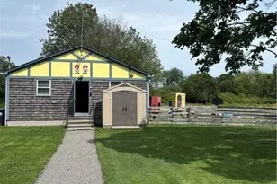 210 Metacom Ave, Warren, RI 02885 - Photo 1