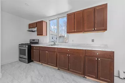 58 Hamlet Avenue, Woonsocket, RI 02895 - Photo 32