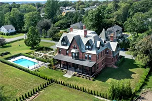 30 Red Cross Ave, Newport, RI 02840 - Photo 2