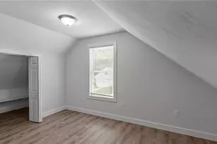 2958 E Main Rd, Portsmouth, RI 02871 - Photo 22