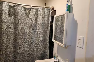 132 Putnam St, Providence, RI 02909 - Photo 18