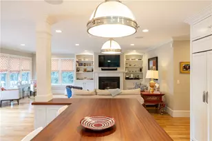 15 Berkeley Ave, Newport, RI 02840 - Photo 8