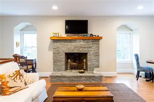 15 Berkeley Ave, Newport, RI 02840 - Photo 40