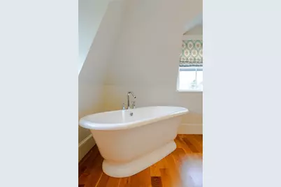 15 Berkeley Avenue, Newport, RI 02840 - Photo 20