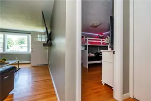 111 Belgium St, Cranston, RI 02920 - Photo 16