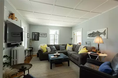 65 Houston Avenue, Newport, RI 02840 - Photo 6