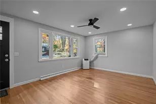 255 Rockland Rd, Scituate, RI 02857 - Photo 10