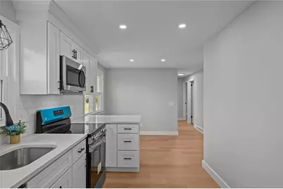 255 Rockland Road, Scituate, RI 02857 - Photo 6