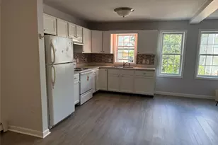 30 Rosedale St, Providence, RI 02909 - Photo 8