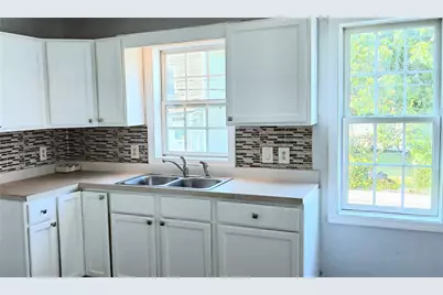 30 Rosedale Street, Providence, RI 02909 - Photo 10