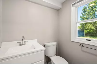 476 Green End Avenue, Middletown, RI 02842 - Photo 24