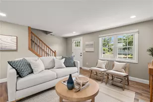 476 Green End Ave, Middletown, RI 02842 - Photo 4