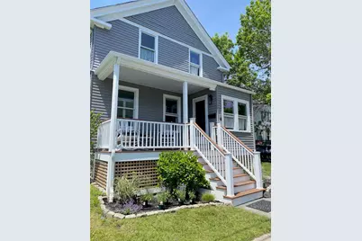 65 Houston Avenue, Newport, RI 02840 - Photo 2