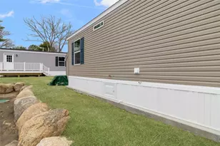 27 Foxtrot Dr, Charlestown, RI 02813 - Photo 20