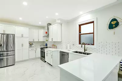 27 S Baptist Street, Newport, RI 02840 - Photo 18