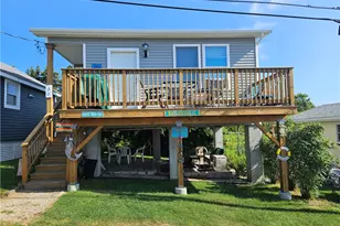 854 Matunuck Beach Rd, South Kingstown, RI 02879 - Photo 1