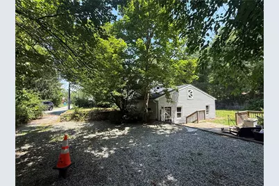 22 Liberty Lane, Glocester, RI 02857 - Photo 4