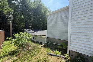 22 Liberty Ln, Glocester, RI 02857 - Photo 6