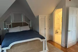 158 Narragansett Ave, Newport, RI 02840 - Photo 16