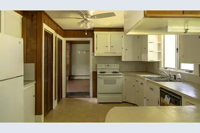 24 Doray Drive, Scituate, RI 02831 - Photo 10