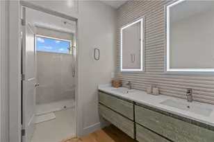 82 Ellery Rd, Newport, RI 02840 - Photo 28