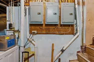 817 Charles St, Providence, RI 02904 - Photo 38