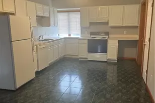 293 Cowesett Ave, West Warwick, RI 02893 - Photo 6