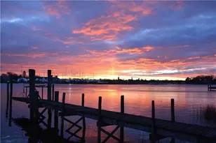 11 Mathewson Rd, Barrington, RI 02806 - Photo 1